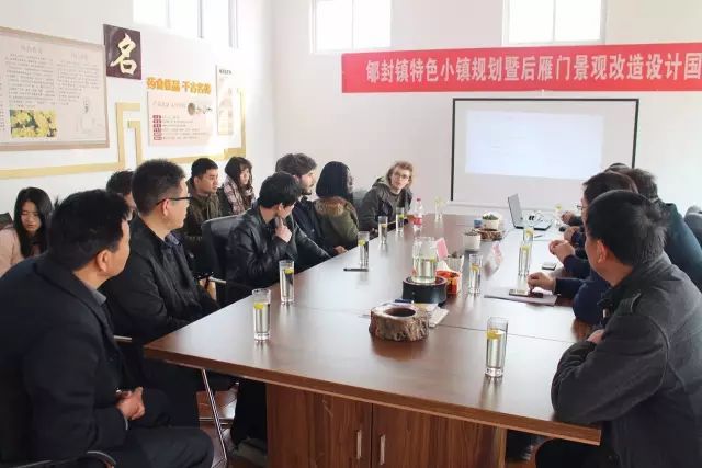 一批批參觀團(tuán)為何頻頻到云臺冰菊基地參觀？